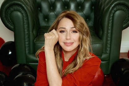 Никакой пластики: Алена Апина рассказала обо всех проделанных процедурах по омоложению