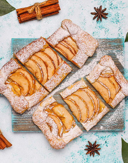 Что приготовить из слоеного теста: 14 лучших рецептов