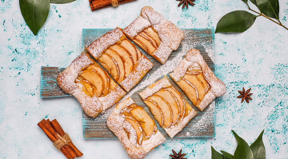 Что приготовить из слоеного теста: 14 лучших рецептов