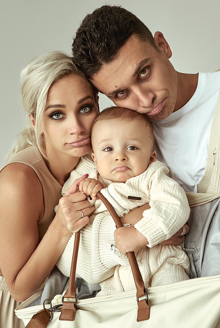 Валерия Астапова с мужем Кириллом (певец Socrat) и сыном Александром