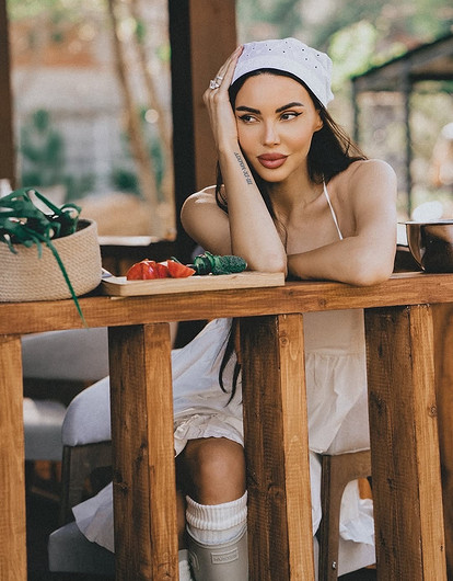 У нас брачный контракт, все четко: Самойлова рассказала, как будет делить имущество с Джиганом после развода