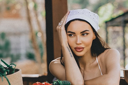 У нас брачный контракт, все четко: Самойлова рассказала, как будет делить имущество с Джиганом после развода