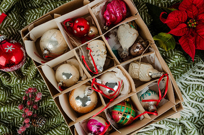 Как хранить елочные игрушки после Нового года: 9 компактных вариантов