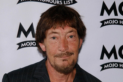 Умер певец Крис Ри