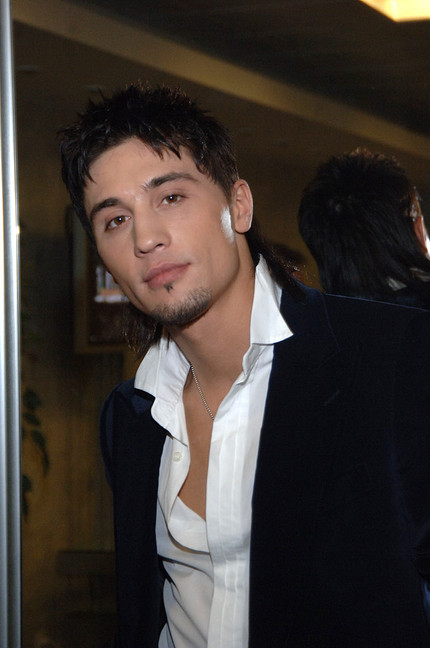 «Я твой номер один»: как менялся Дима Билан, которому исполнилось 44 года