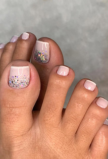 Тренды педикюра 2026: 30+ вариантов для вдохновения