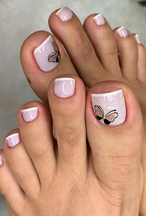 Тренды педикюра 2026: 30+ вариантов для вдохновения