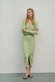 Dreams By Alena Akhmadullina