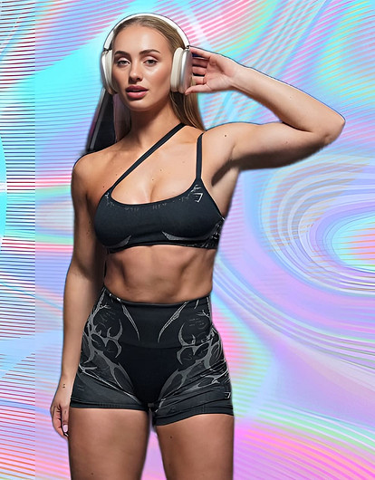 Эффект «найк про»: должна ли спортивная одежда быть сексуальной