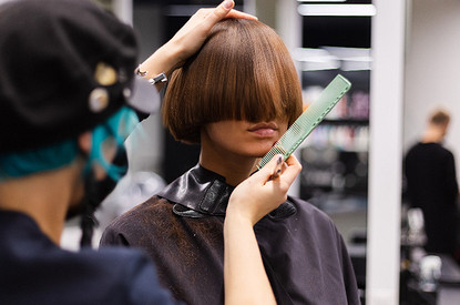 Лунный календарь стрижек на январь 2026 года: лучшие и худшие дни