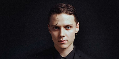 Ваня Дмитриенко — самый высокооплачиваемый артист 2025 года: кто еще вошел в пятерку