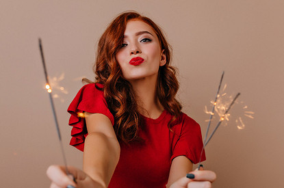 Чудеса начинаются: эти 5 знаков зодиака получат подарки судьбы еще до Нового года