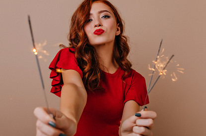 Чудеса начинаются: эти 5 знаков зодиака получат подарки судьбы еще до Нового года