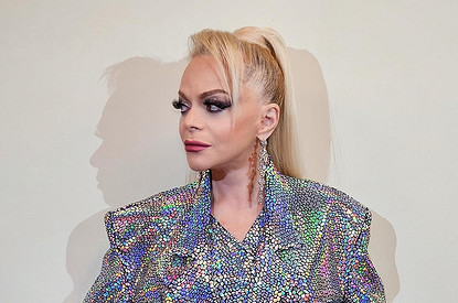 Лариса Долина предложила возвращать деньги Полине Лурье за квартиру частями