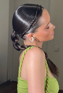 Прическа на Новый год: 17 укладок, которые продержатся всю ночь