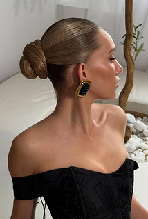 Прическа на Новый год: 17 укладок, которые продержатся всю ночь