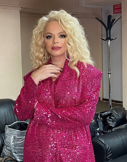 Не проявила осмотрительности: Долина обвинила Полину Лурье в неосторожности при покупке ее квартиры