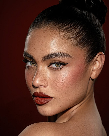 Макияж + серьги: идеальные дуэты для новогодних вечеринок