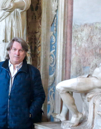 «Закрывает ей путь на сцену»: Юрий Лоза обвинил Киркорова в срыве концертов Лолиты