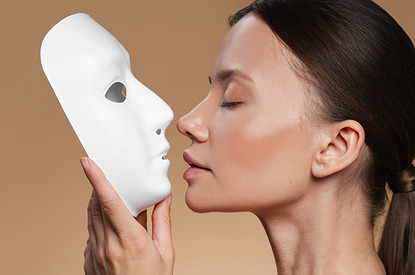 Как наносить альгинатную маску: 11 лайфхаков, чтобы все получилось