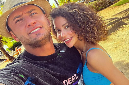 Павел Прилучный и Зепюр Брутян впервые показали лицо сына