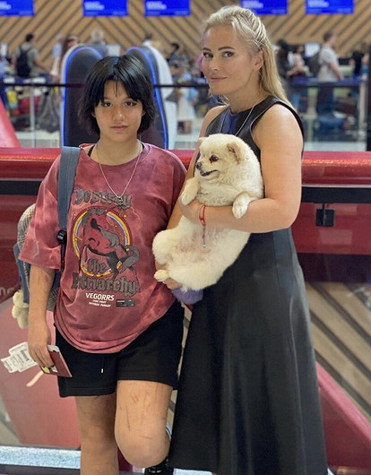 Дана Борисова отвела 17-летнюю дочь к пластическому хирургу