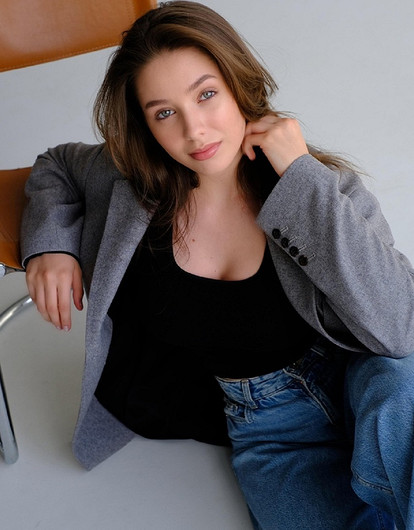 До сих пор открытая рана: дочь Юлии Началовой рассказала, как пережила смерть мамы