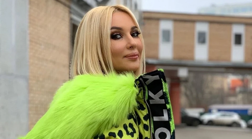 Очень тупенькая, очень: Лера Кудрявцева пожаловалась на родную сестру во время отдыха