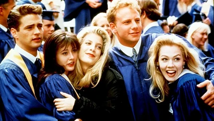 От «Бандитского Петербурга» до «Друзей»: какой ты сериал из 90-х по знаку зодиака