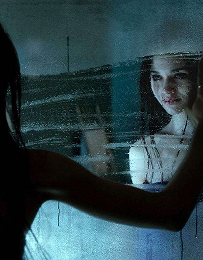 Проекция в психологии: как понять себя через зеркало чужих поступков