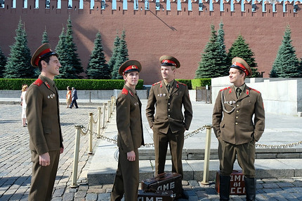 Звезда Папиных дочек Филипп Бледный рассказал, как похудел для роли на 21 кг за месяц