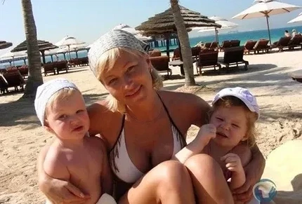 Марина Малафеева с детьми 