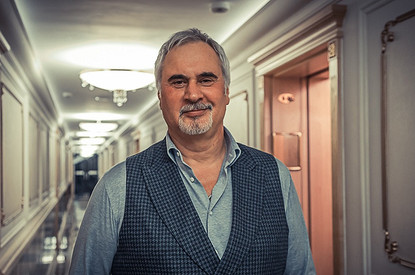 Валерий Меладзе впервые вывел на сцену 10-тилетнего сына от Джанабаевой