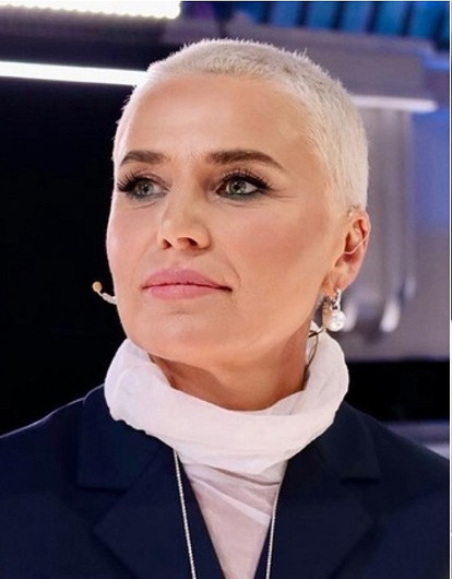 Оскорбил весь Казахстан: ведущая Модного приговора ответила на критику Александра Васильева