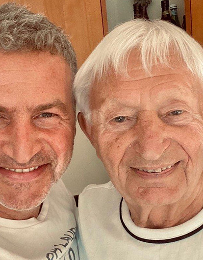 Восхищаюсь твоей любовью к жизни: Леонид Агутин поздравил отца с 90-летием