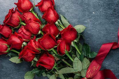 Цветочные правила: когда дарить четное или нечетное количество цветов