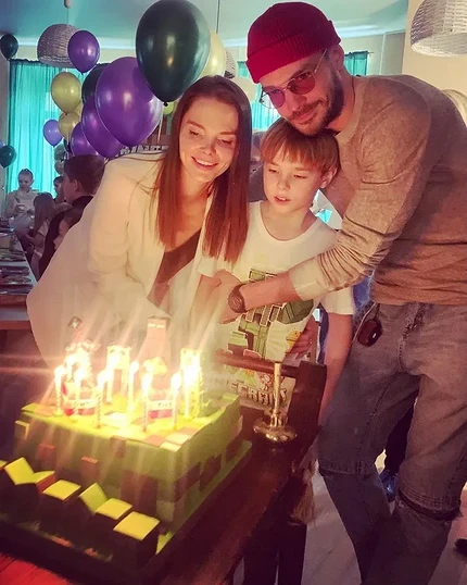 Он не в восторге от того, что его родители артисты: Елизавета Боярская рассказала о старшем сыне