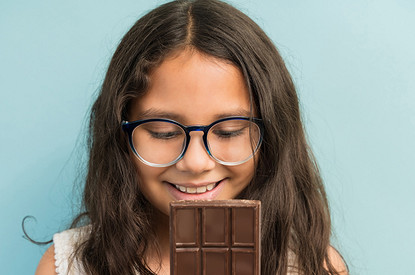 Как отстирать шоколад с одежды: 27 эффективных способов