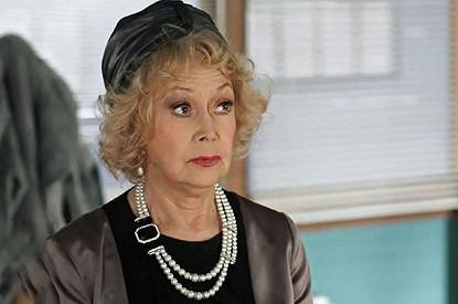 Лежу, готовлюсь: Светлана Немоляева госпитализирована для операции на сердце