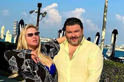 Жених Анны Семенович еще не развелся, но планирует свадьбу с певицей
