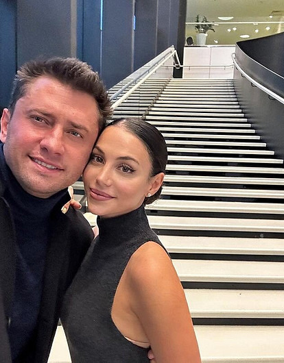 Папина копия: Павел Прилучный и Зепюр Брутян перестали скрывать лицо сына