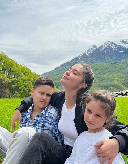 Мия с Тимофеем переписываются: в ожидании суда сын Прилучного и Муцениеце общается с сестрой, но не с мамой