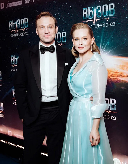 Не договорились, не совпали: Юлия Пересильд рассталась с Михаилом Тройником