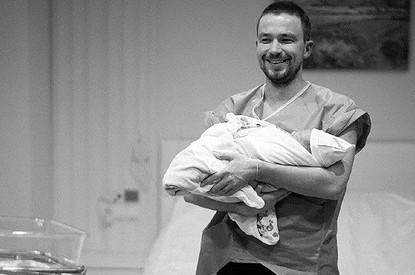 Александр Петров раскрыл имя новорожденного сына