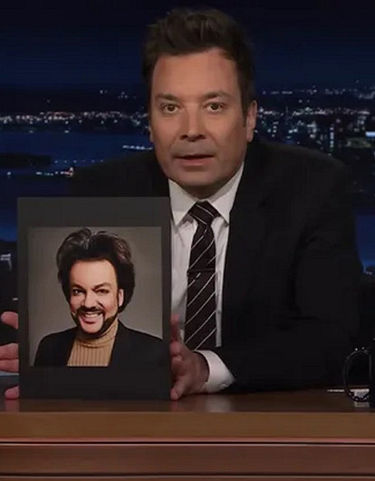 Это болгаро-русская поп-икона: американский ведущий Джимми Фэллон примерил образ Киркорова