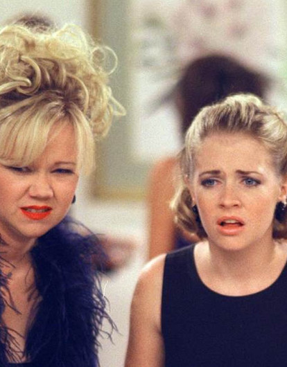 Как изменились актеры телесериала «Сабрина — маленькая ведьма» спустя 30 лет