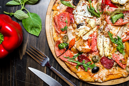 Тесто для пиццы: 14 вкусных рецептов для всей семьи