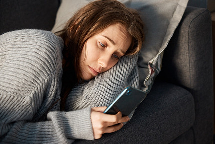 Как перестать сидеть в телефоне: 9 простых шагов к цифровой свободе