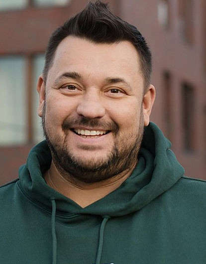 Наш ответ Лабубу: Сергей Жуков запускает в производство игрушку Бабайка