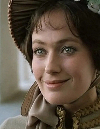 Ты зачем в Глюкозу превратилась?: Лариса Гузеева удивила публику сменой имиджа